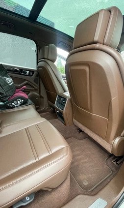 Porsche Cayenne cena 450000 przebieg: 20000, rok produkcji 2022 z Jaworzno małe 254
